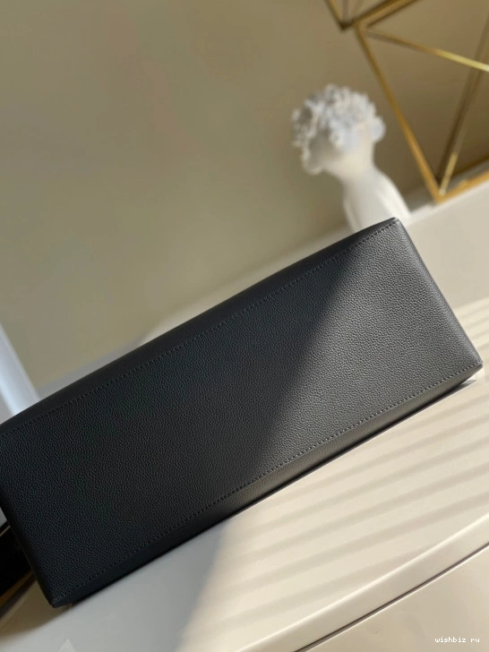 WIS SHOPPER VUITTON LOUIS LOCKME 0817